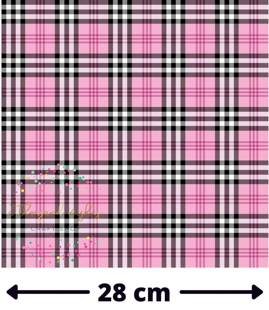 CHECKERED PINK - Regular Scale
