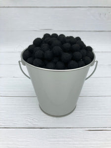 Black - 1cm Felt Balls